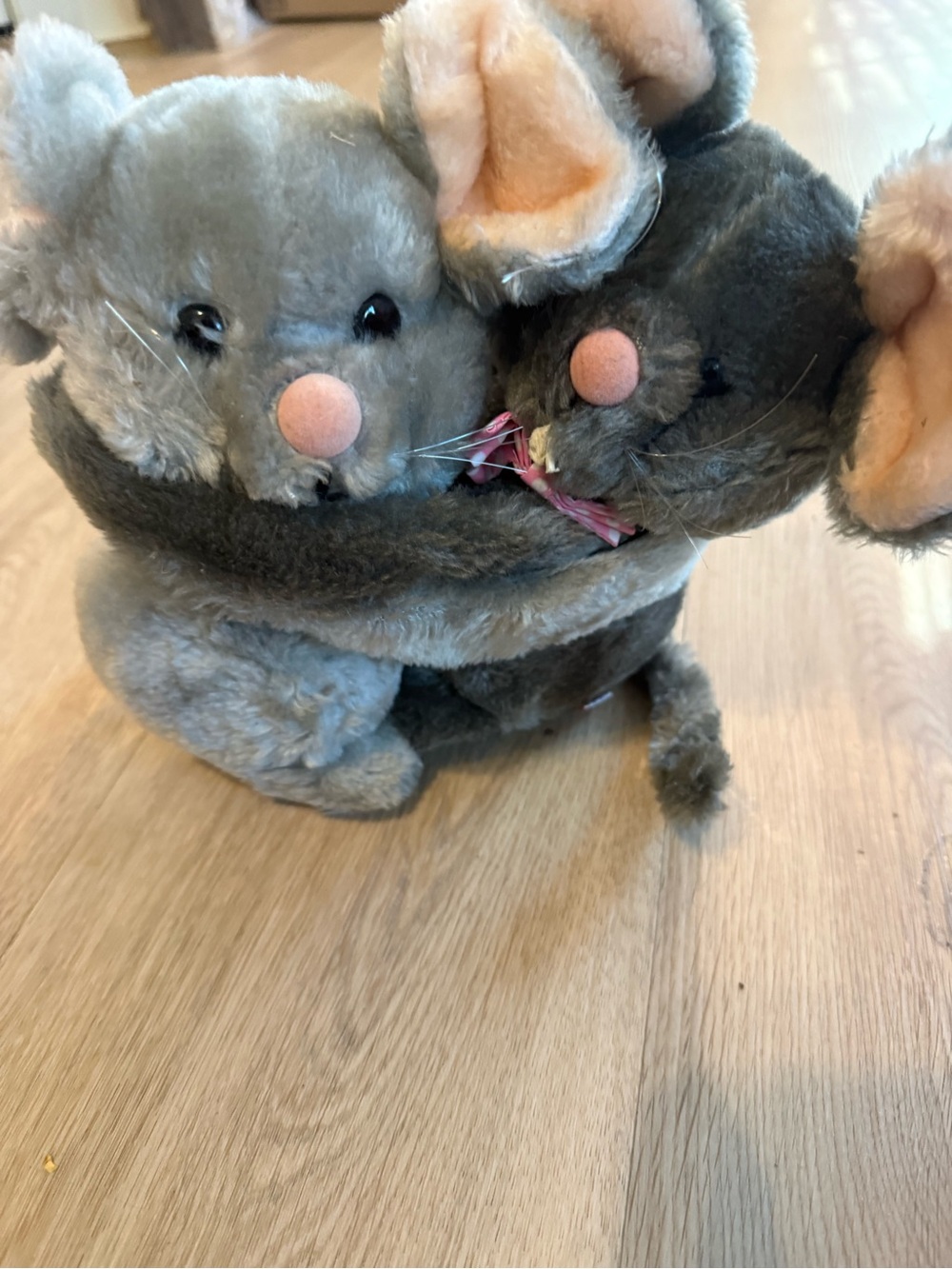 Vintage 1983 Dakin City Mouse & Country Mouse Hugging Plush Set